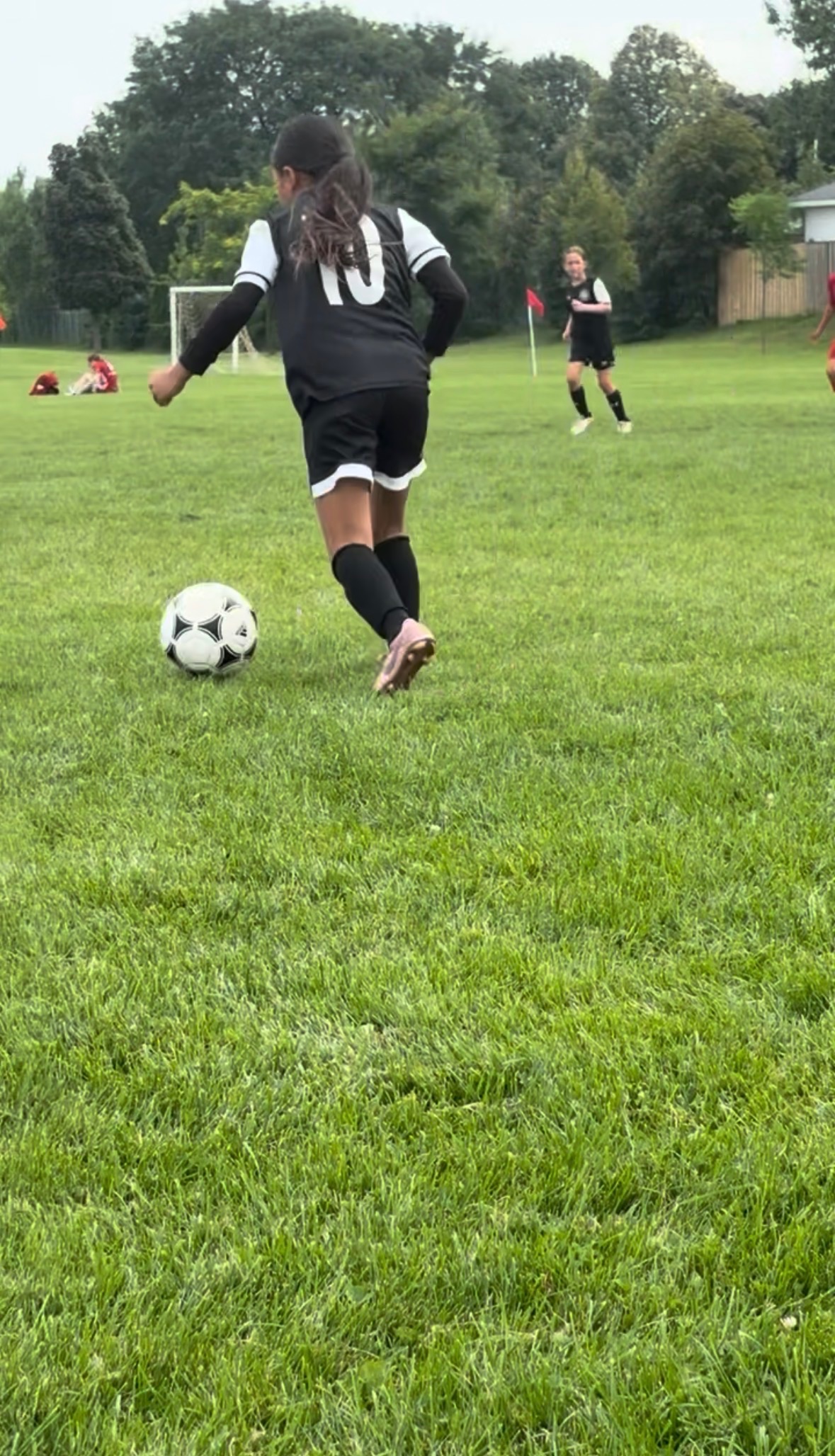 Player scanning before receiving a pass